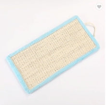 Load image into Gallery viewer, Sisal Woven Scratching Mat