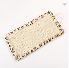 Load image into Gallery viewer, Sisal Woven Scratching Mat
